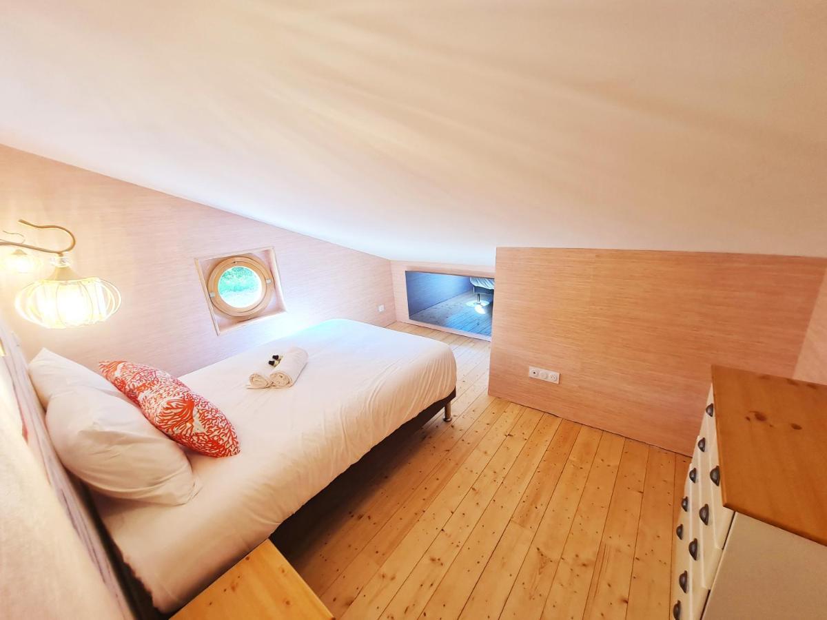 Cabanes Du Domaine Des Fees Dole Ngoại thất bức ảnh