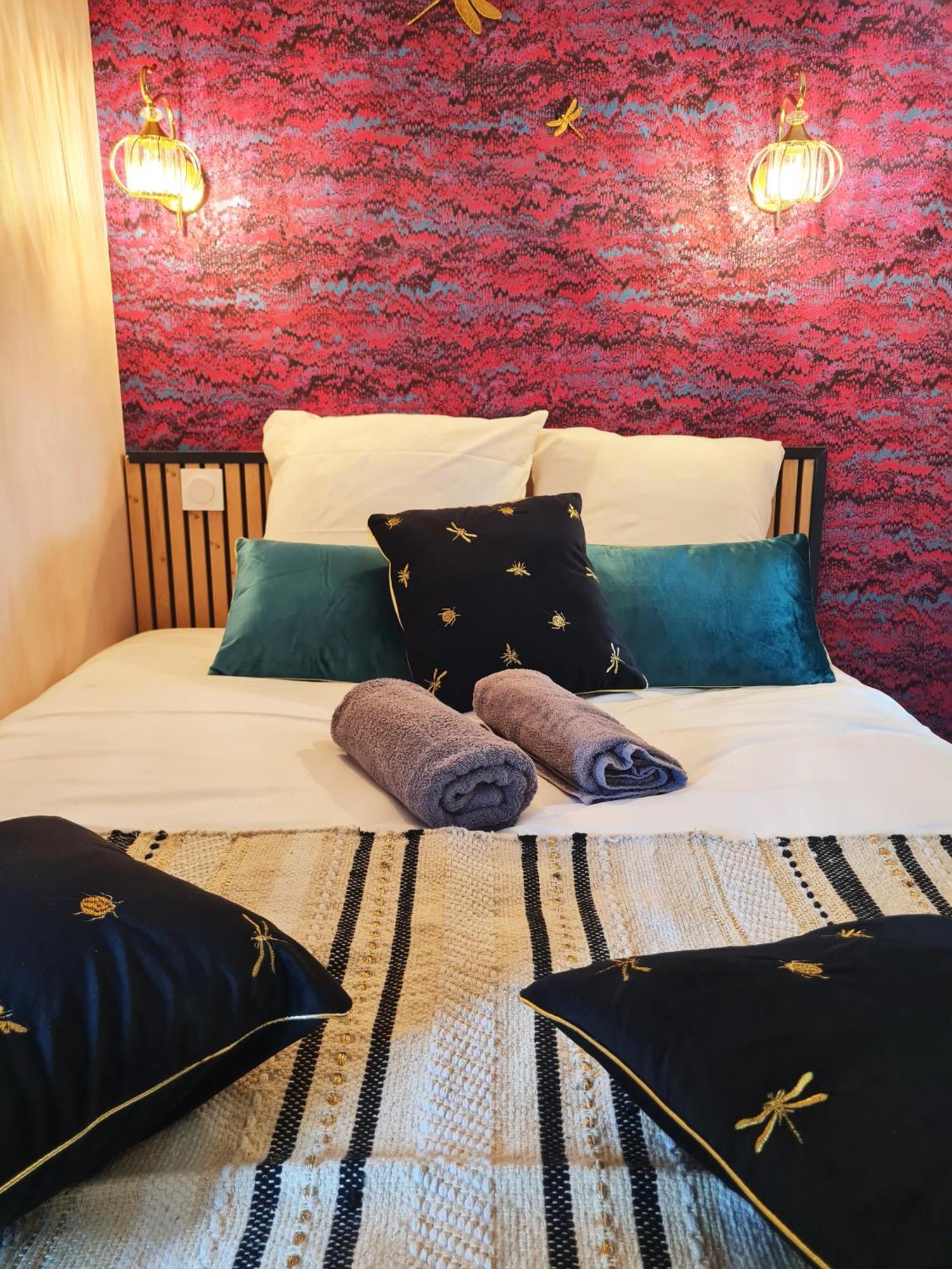 Cabanes Du Domaine Des Fees Dole Ngoại thất bức ảnh