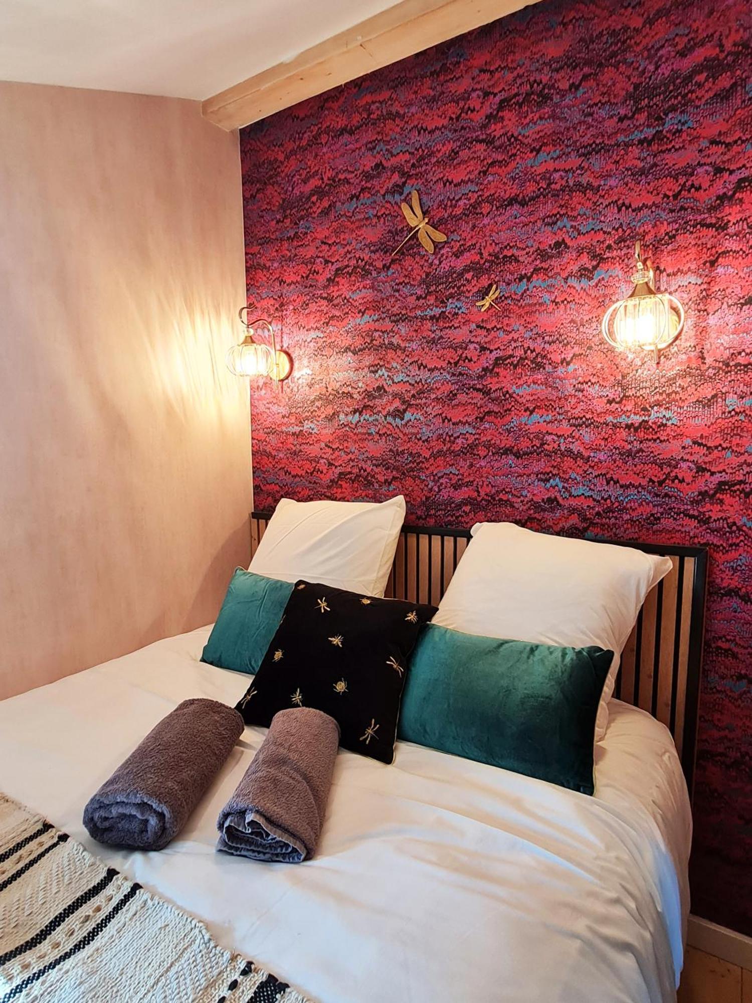 Cabanes Du Domaine Des Fees Dole Ngoại thất bức ảnh